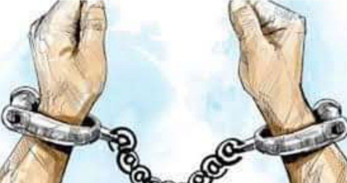 मोटरसाइकल चोरी तथा बिक्री वितरण गरेको अभियोगमा ३ जना पक्राउ