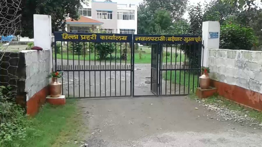 नवलपुर प्रहरीद्धारा विभिन्न मुद्धामा फरार रहेका ३४ पक्राउ
