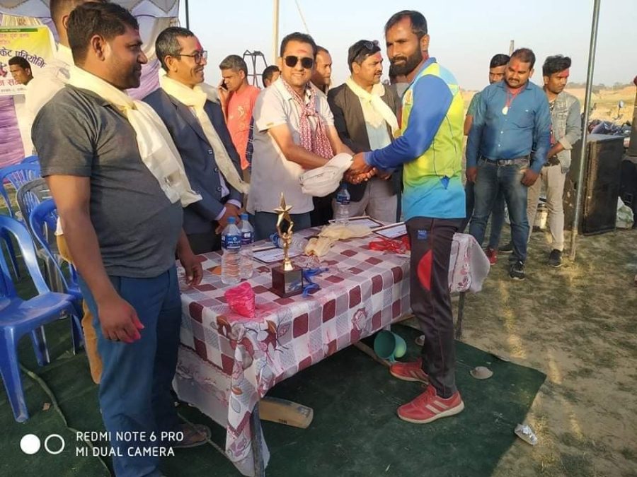 पश्चिम नवलपरासीको सरावलमा खुल्ला क्रिकेट प्रतियोगिता सम्पन्न।